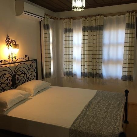 Tirilye Evi Otel Zeytinbagi Dış mekan fotoğraf