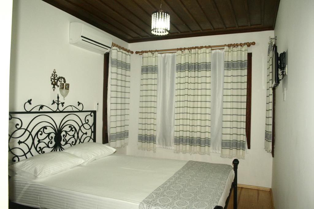 Tirilye Evi Otel Zeytinbagi Dış mekan fotoğraf